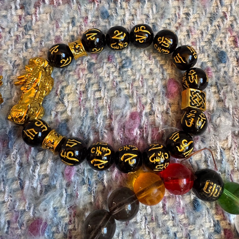 Colorful Beaded Bracelets Set - Picture 6 of 8